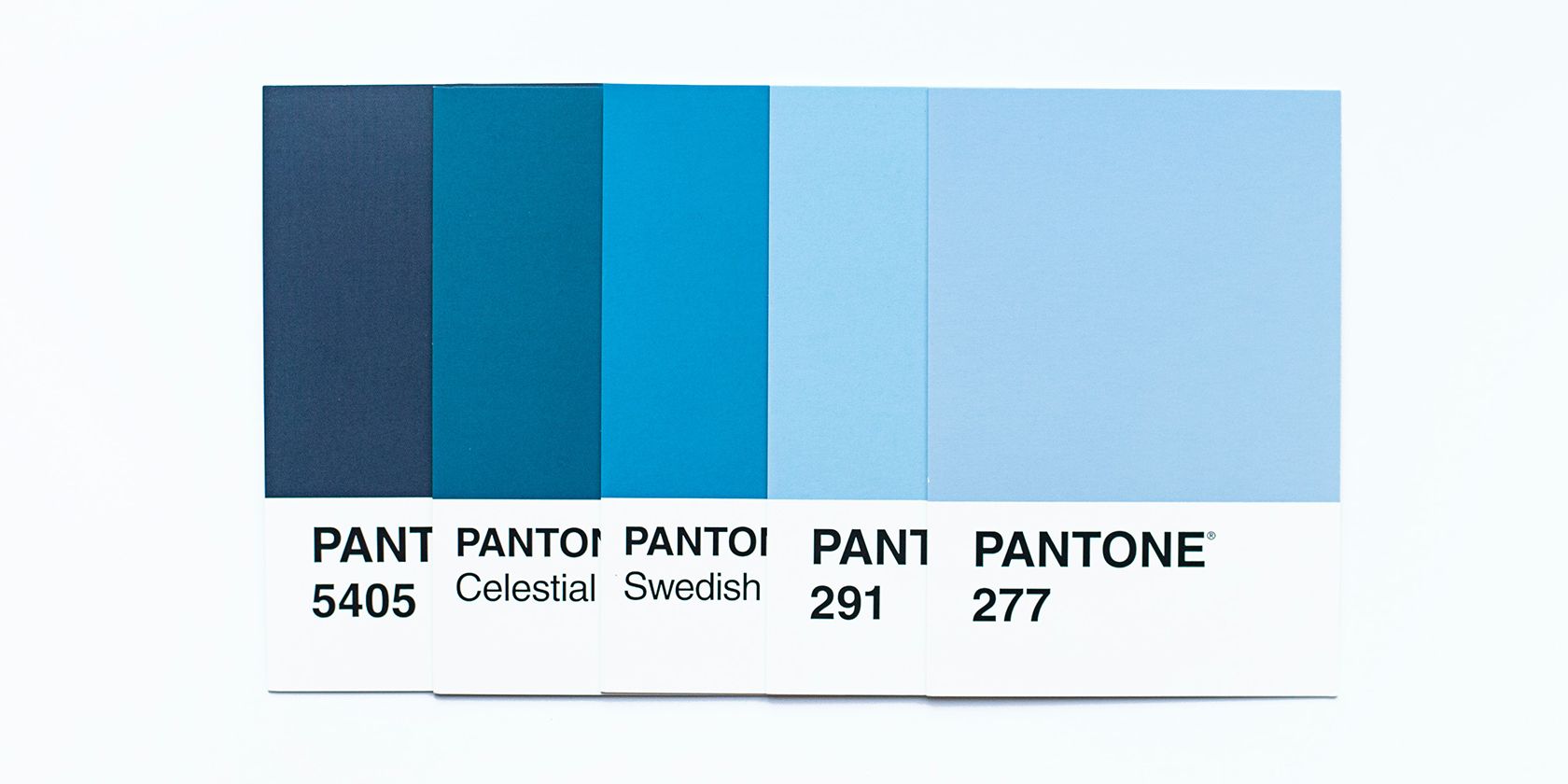 Оттенки синего цвета Pantones